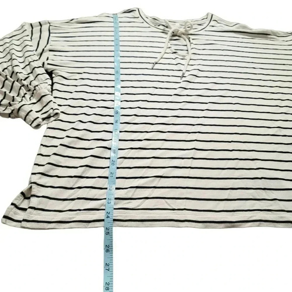 CAbi size M Relax Game Day Sweatshirt Tee Black/White Stripe balloon sleeves - Picture 8 of 12